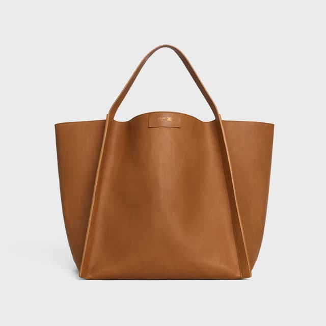 CELINE MEDIUM CUBE BAG IN SUPPLE CALFSKIN