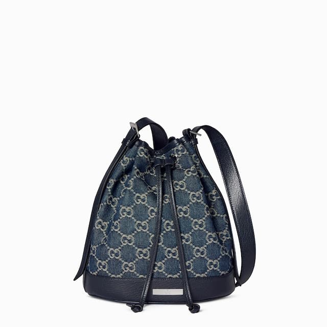 Gucci Personalize with initialsGucci Venice small bucket bag