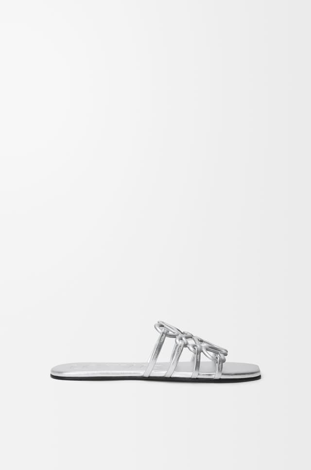 LOEWE Petal Anagram slide in laminated lambskin