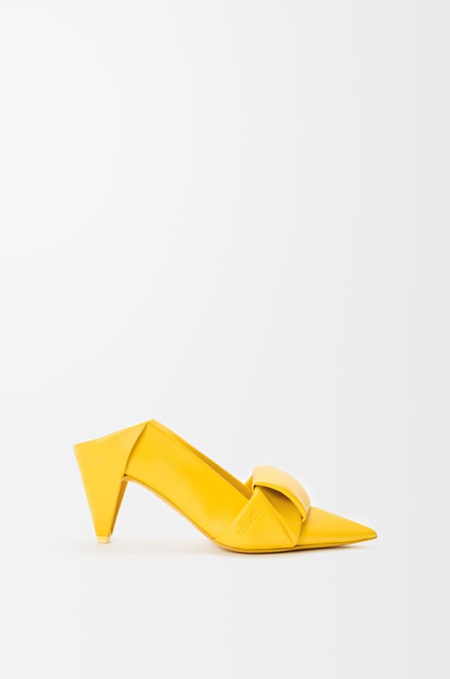LOEWE Origami flap back pump in lambskin