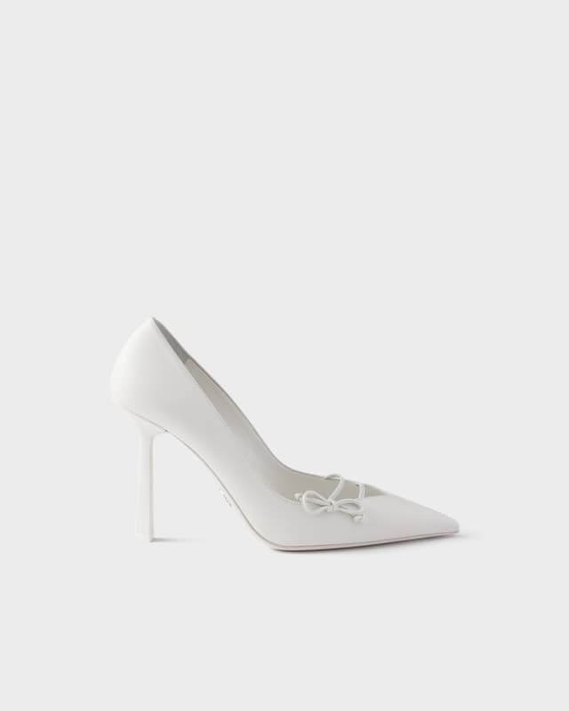 Prada Leather pumps